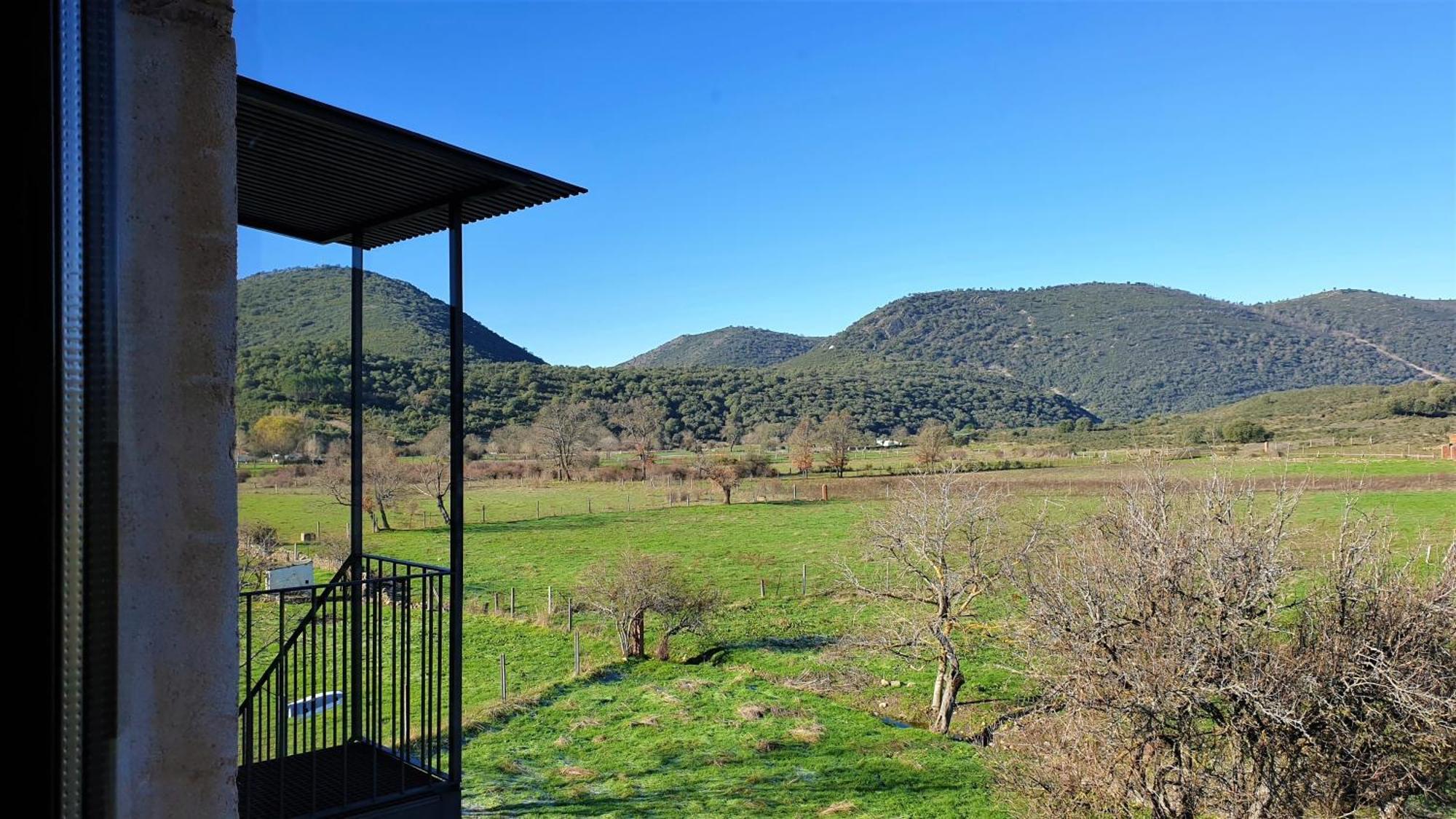 Casa de dos habitaciones con piscina privada en Cabañeros Navas de Estena Exterior foto